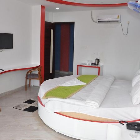 Hotel Blue Bell Raiwala 外观 照片