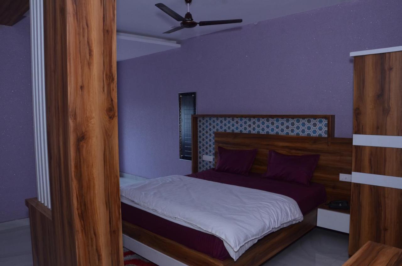 Hotel Blue Bell Raiwala 外观 照片